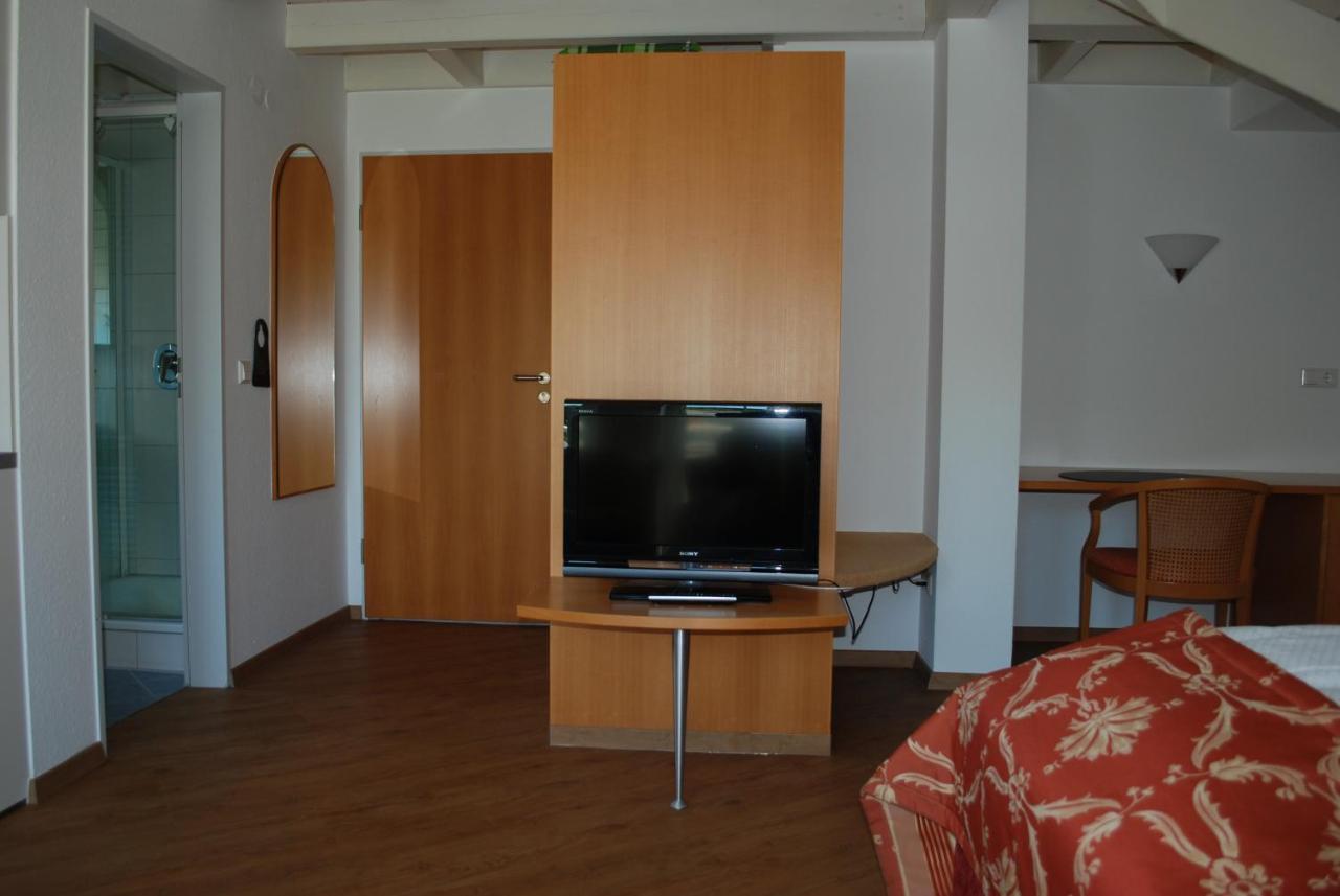 Im Winkel Appartements Und Zimmer ลังเงนาร์เงน ภายนอก รูปภาพ