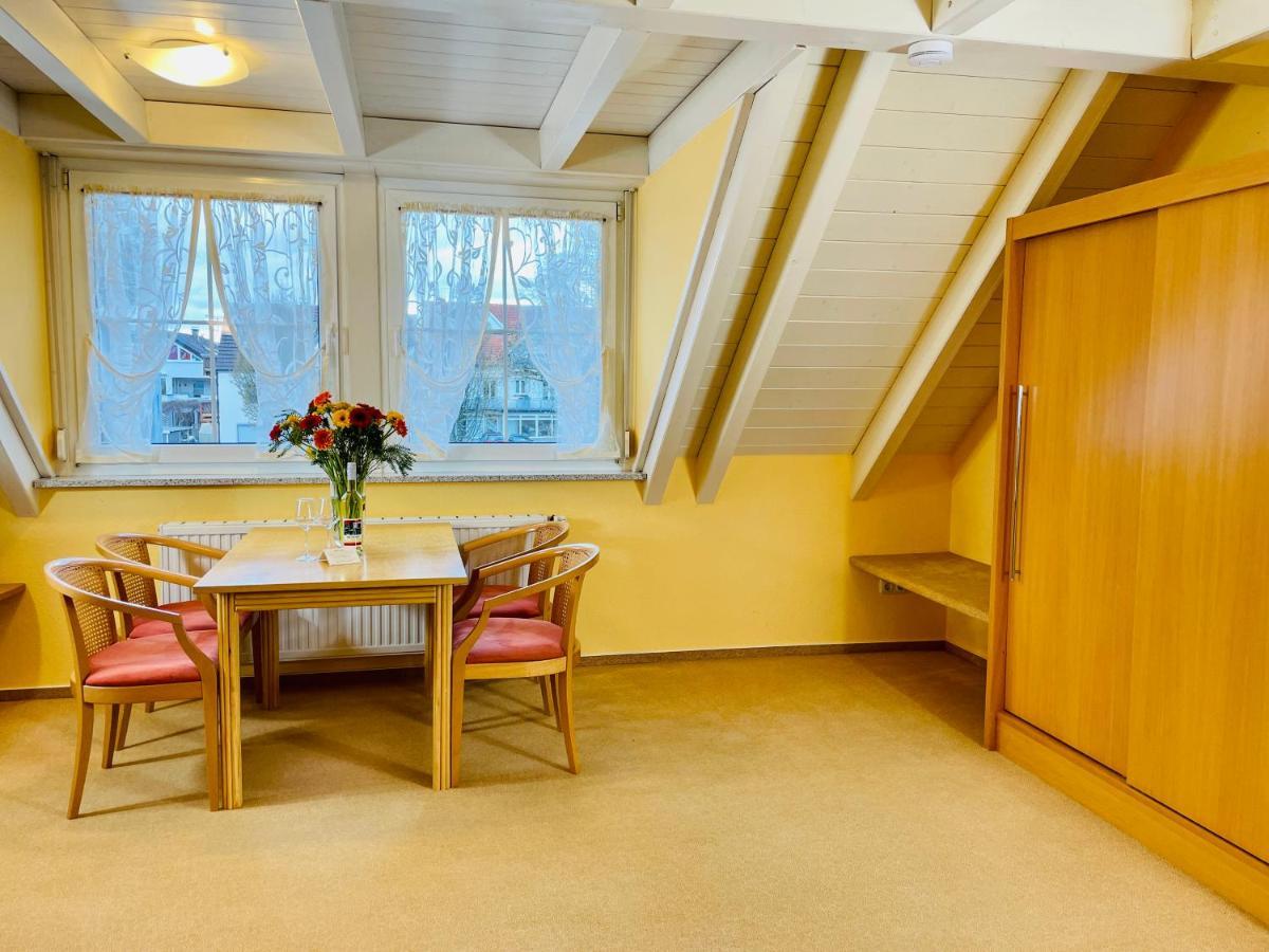 Im Winkel Appartements Und Zimmer ลังเงนาร์เงน ภายนอก รูปภาพ