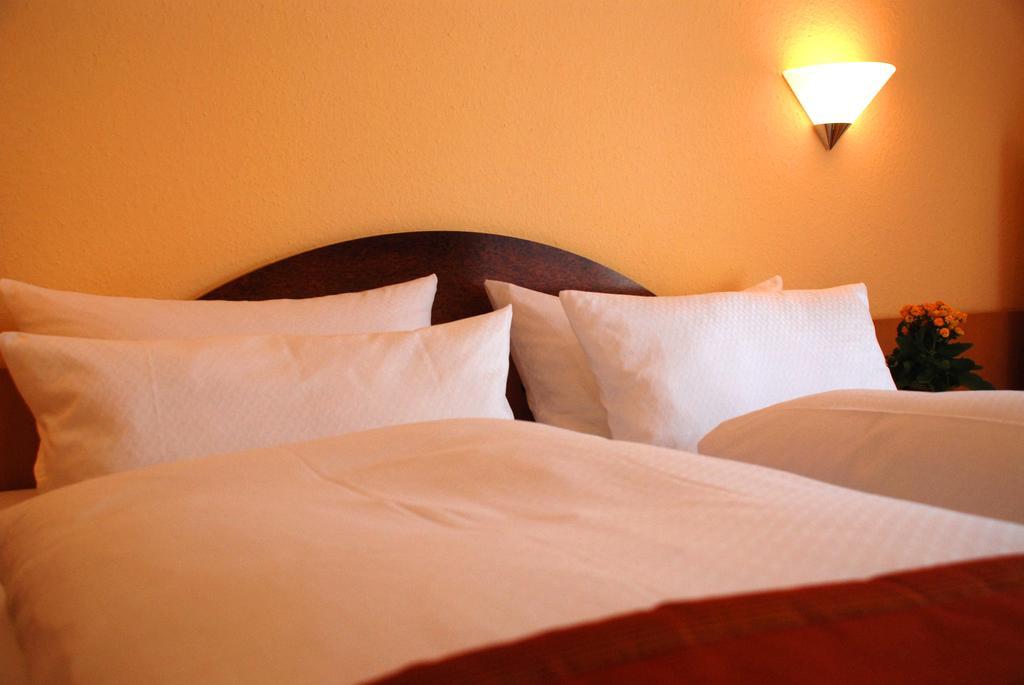 Im Winkel Appartements Und Zimmer ลังเงนาร์เงน ห้อง รูปภาพ